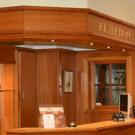 Zur Stadt Cassel ホテル